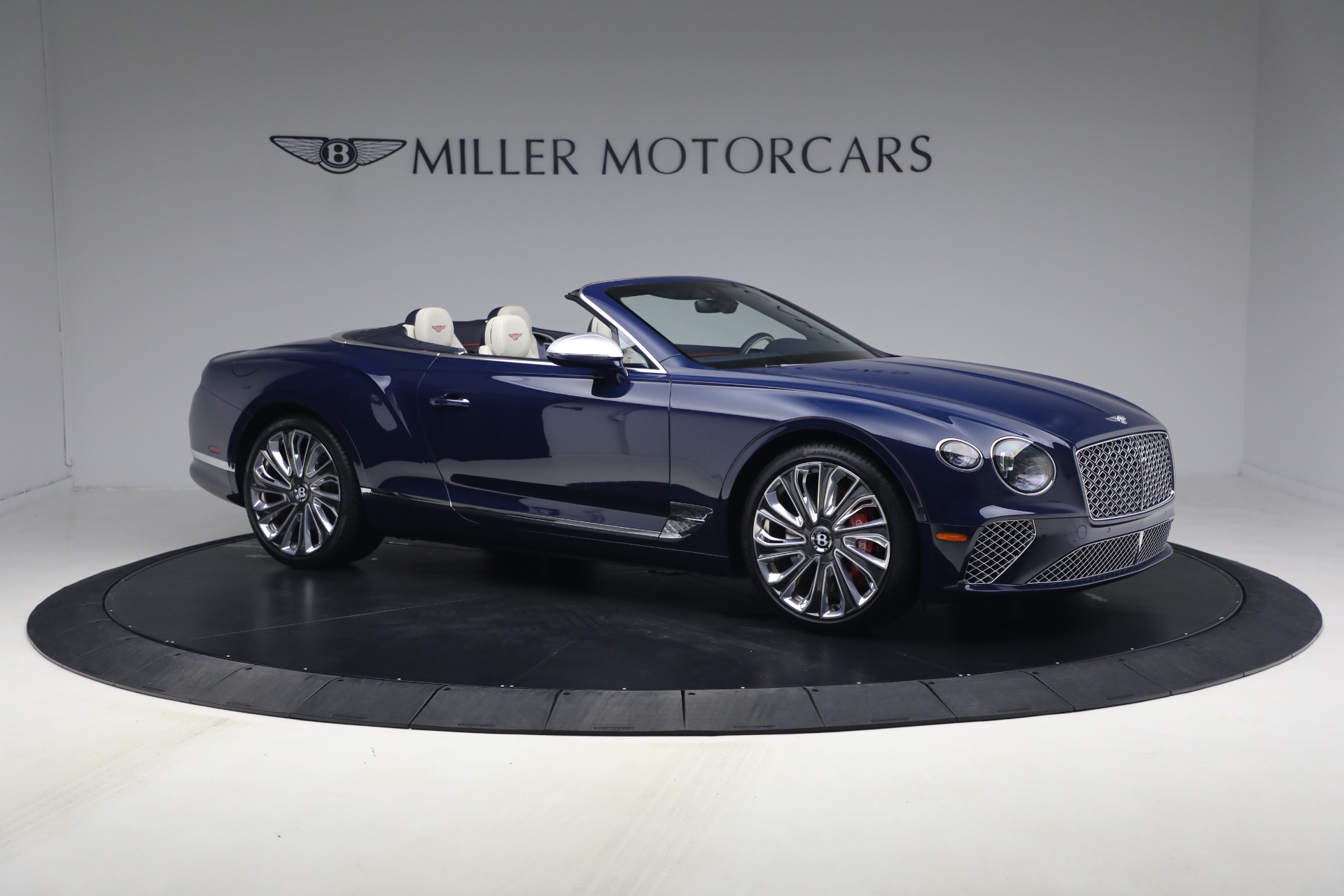 Used-2022-Bentley-Continental-GTC-V8