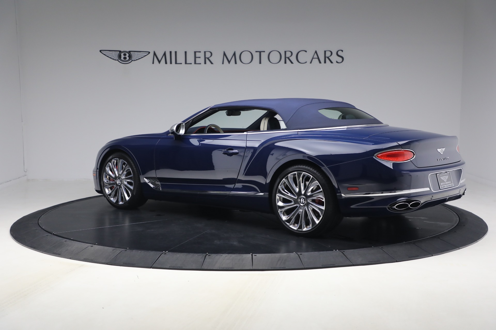 Used-2022-Bentley-Continental-GTC-V8