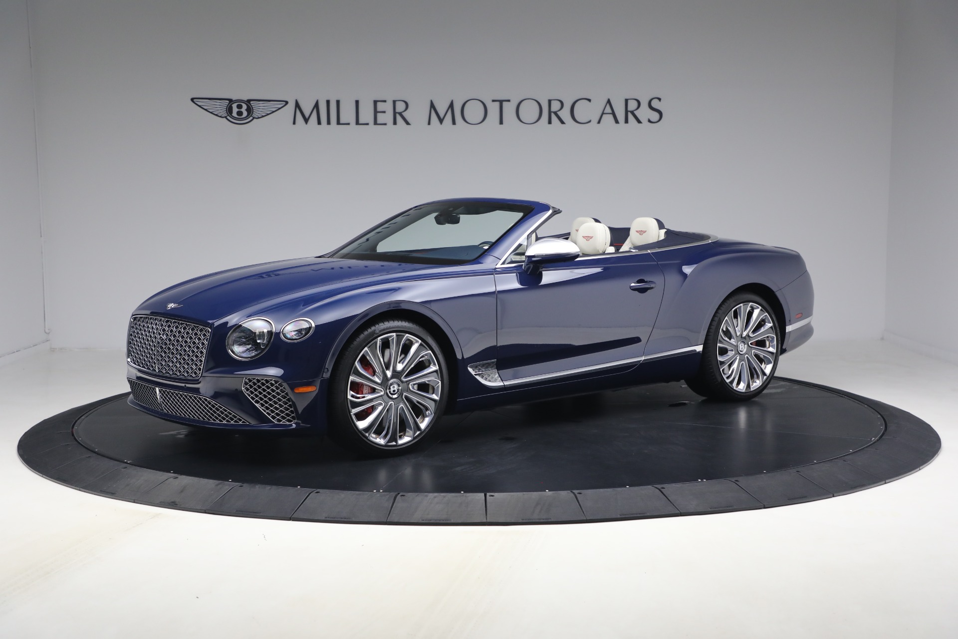 Used-2022-Bentley-Continental-GTC-V8