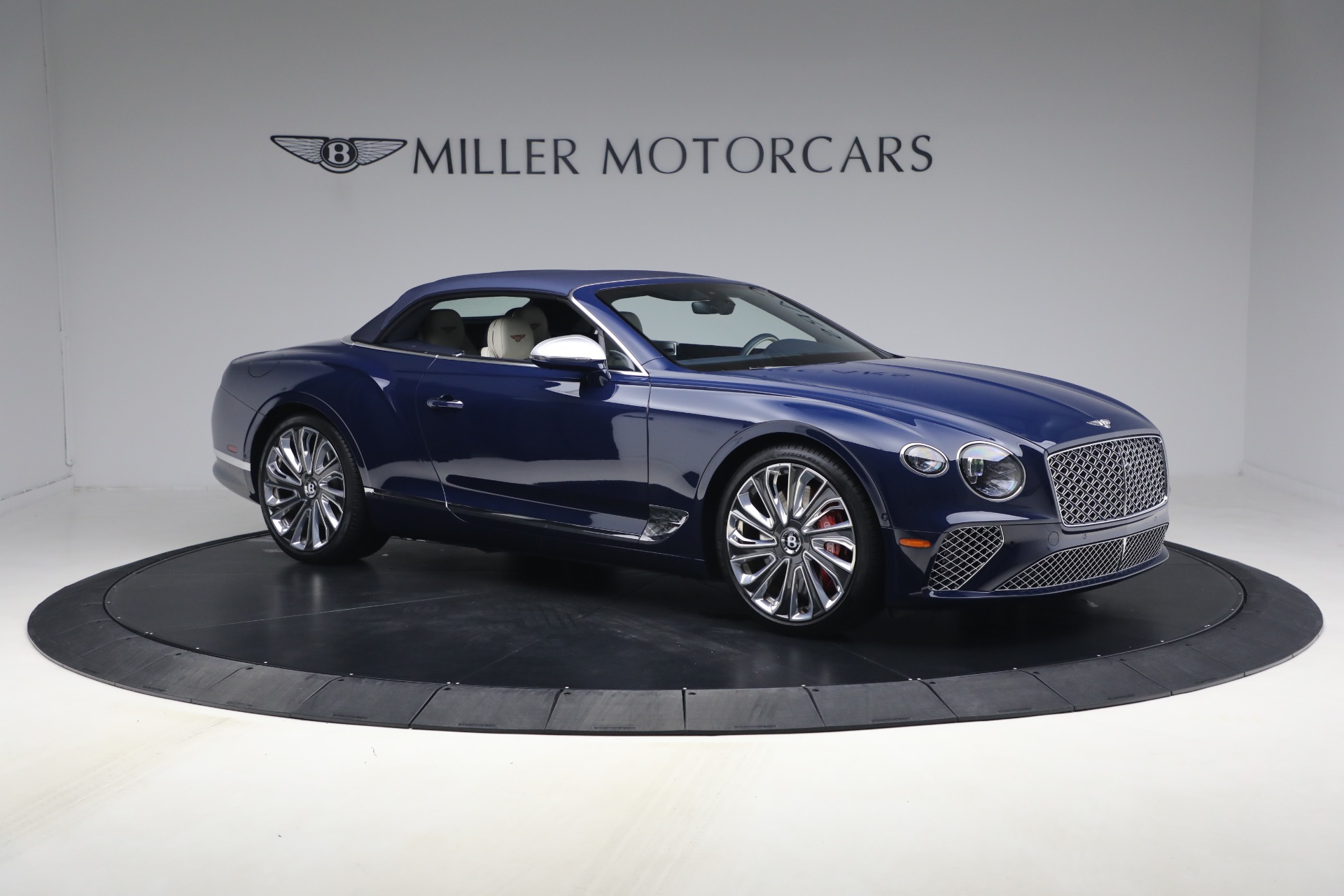 Used-2022-Bentley-Continental-GTC-V8