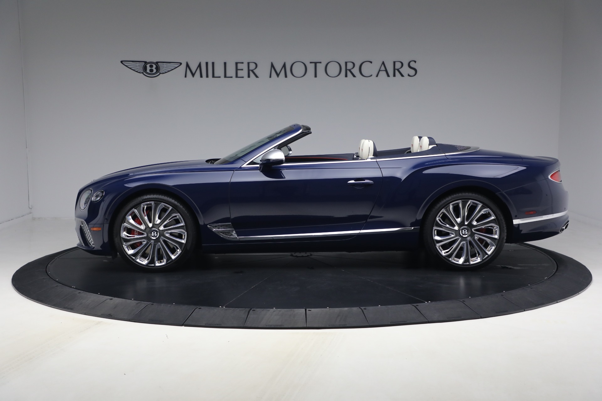 Used-2022-Bentley-Continental-GTC-V8