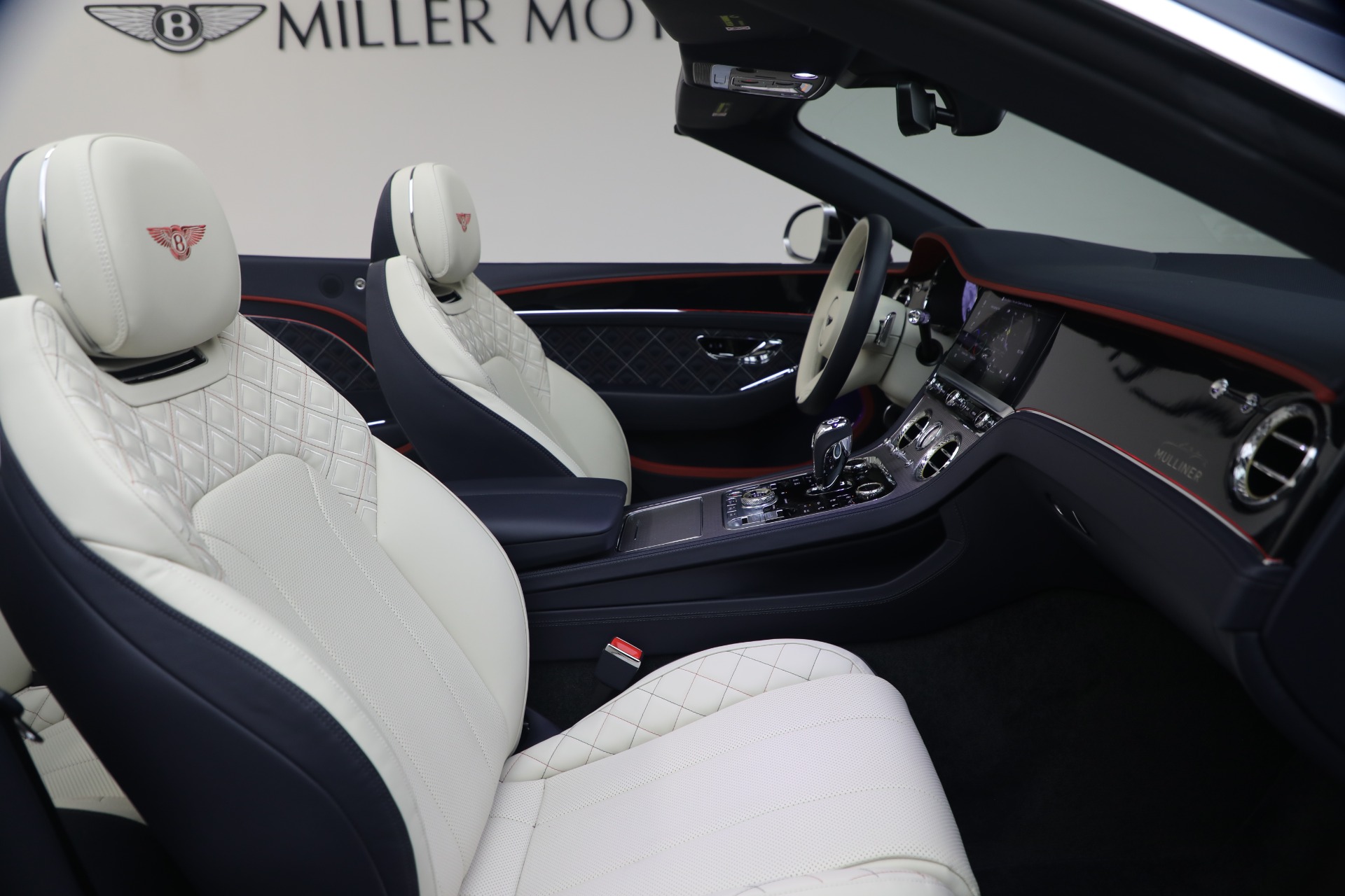 Used-2022-Bentley-Continental-GTC-V8