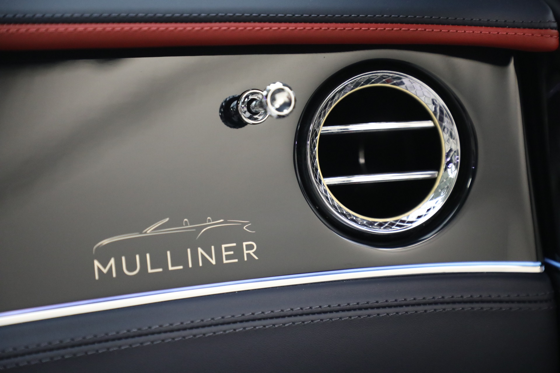 Used-2022-Bentley-Continental-GTC-V8