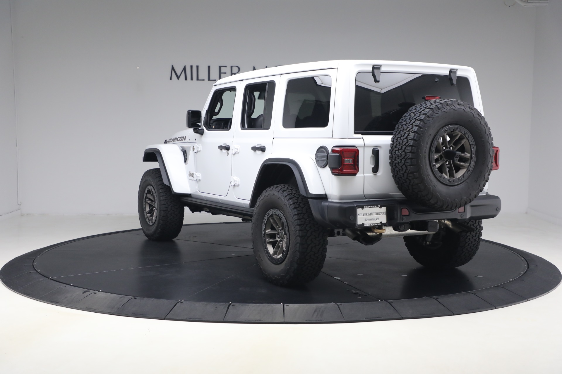 Used-2024-Jeep-Wrangler-Rubicon-392-Final-Edition