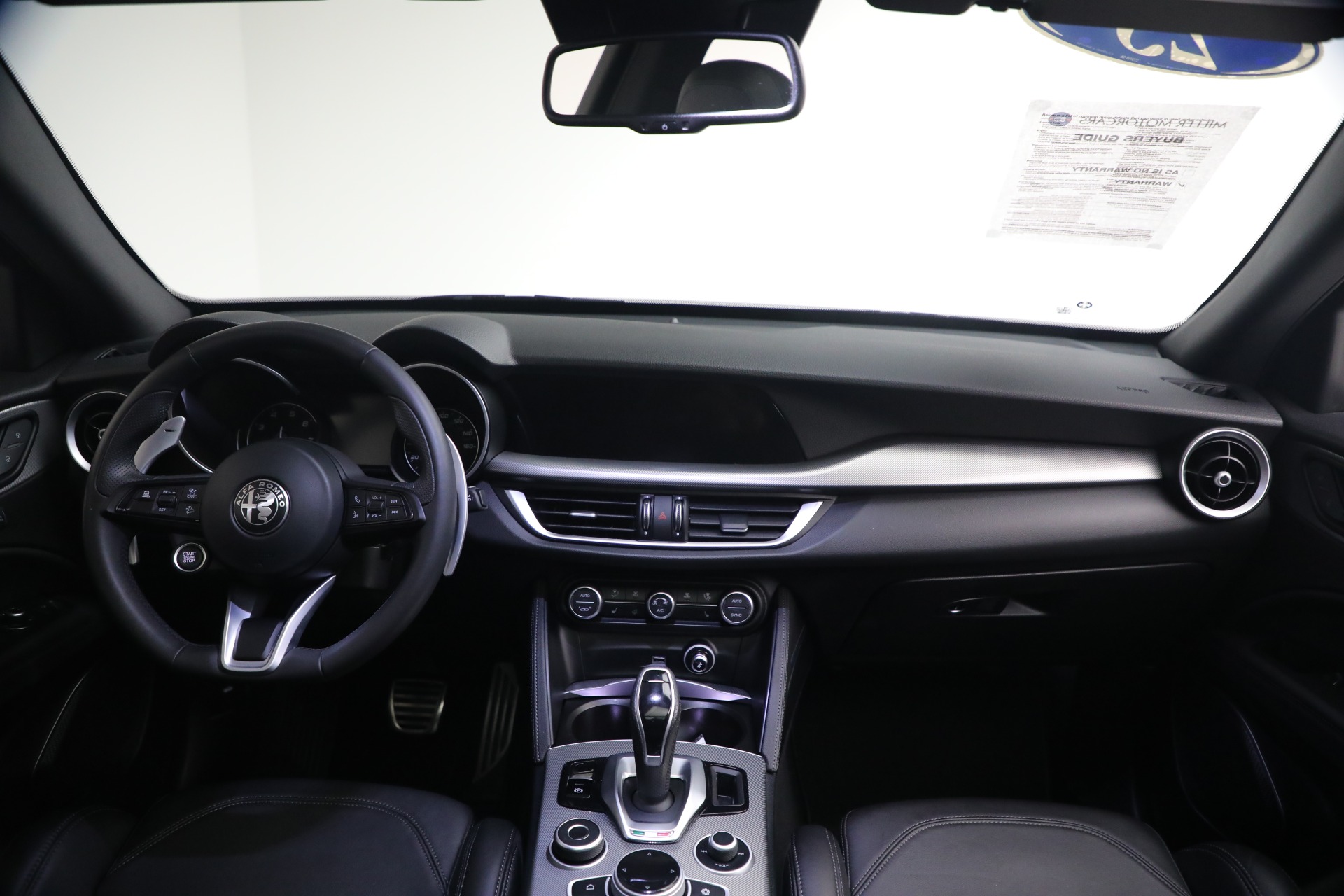 Used-2023-Alfa-Romeo-Stelvio-Veloce
