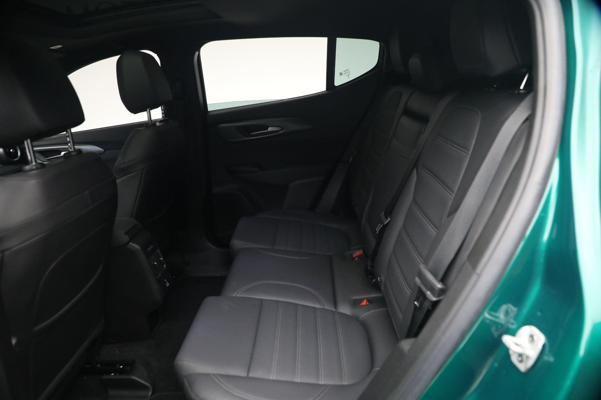 Used-2024-Alfa-Romeo-Tonale-Hybrid-Ti