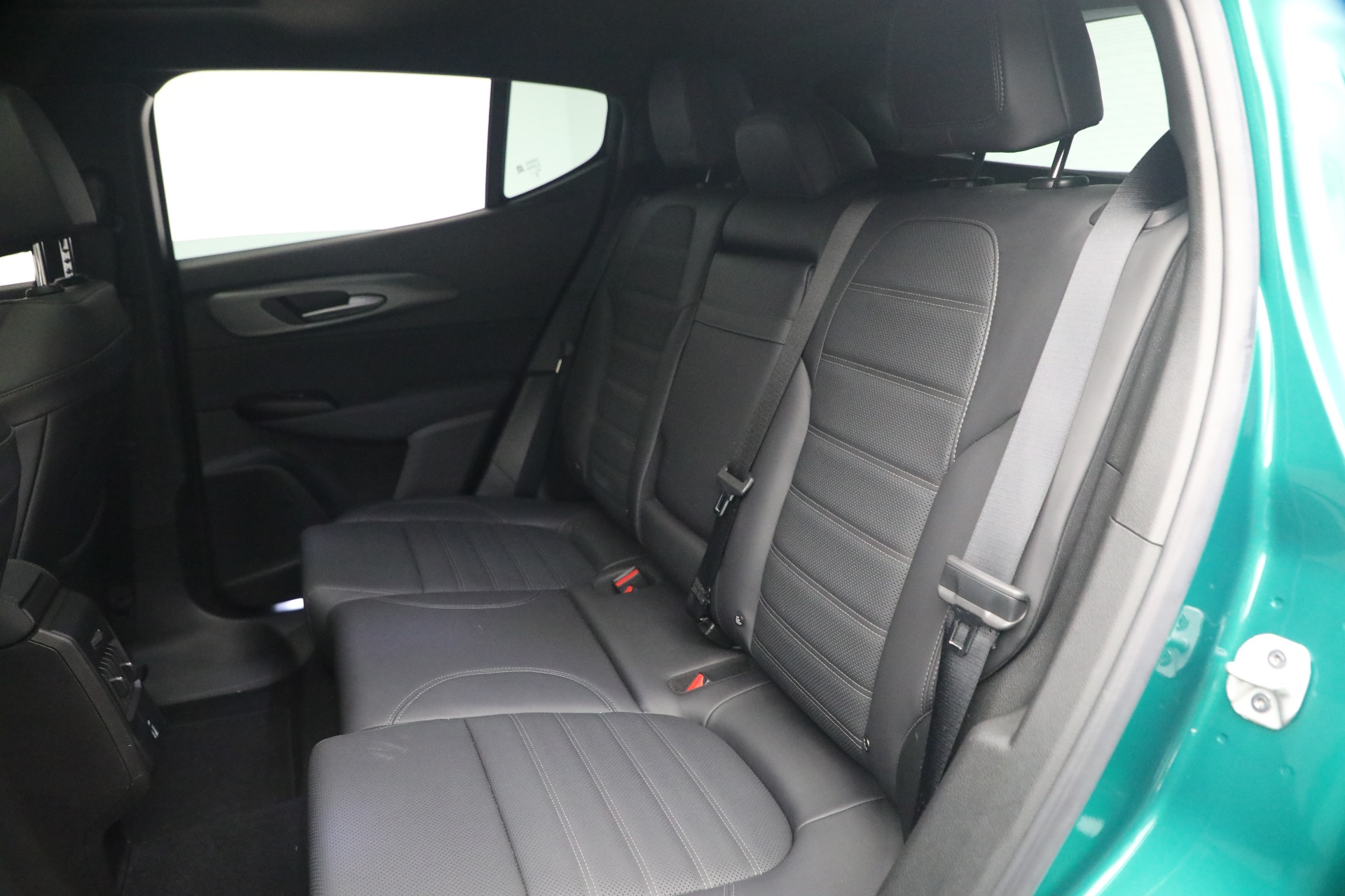 Used-2024-Alfa-Romeo-Tonale-Hybrid-Ti