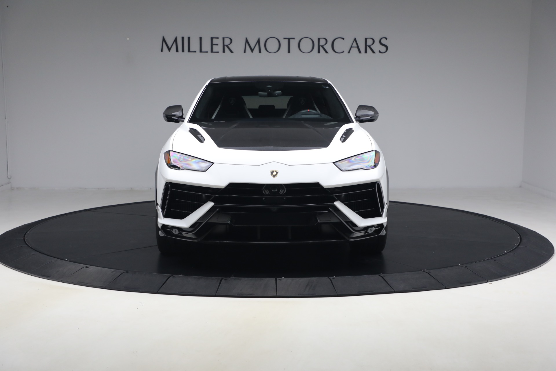 Used-2024-Lamborghini-Urus-Performante