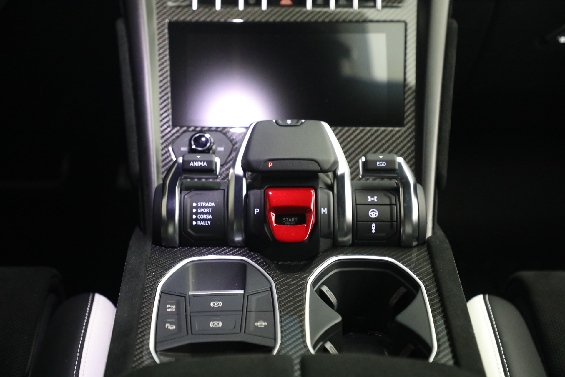 Used-2024-Lamborghini-Urus-Performante