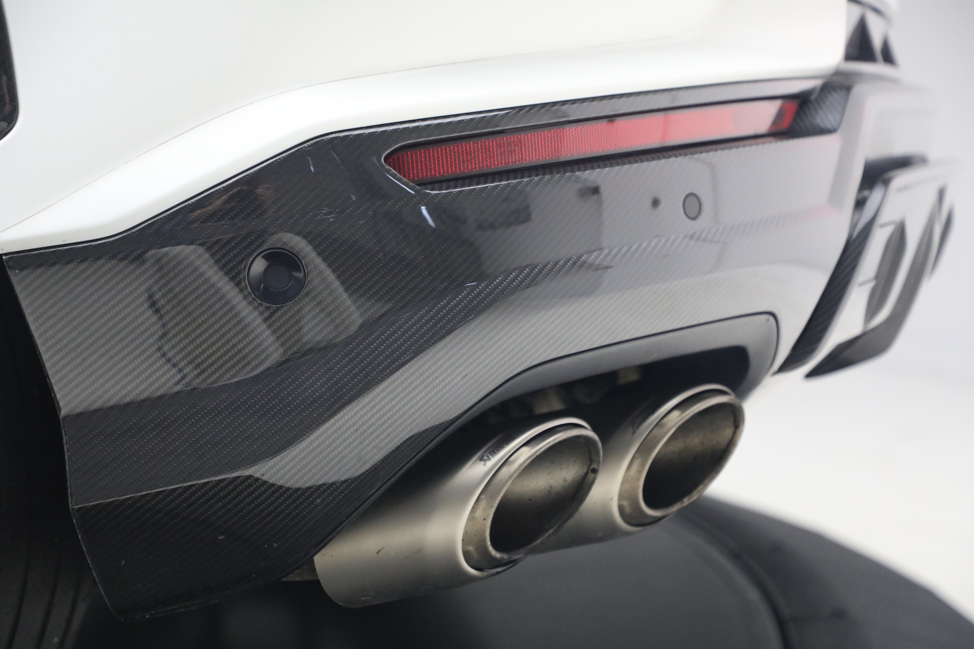 Used-2024-Lamborghini-Urus-Performante