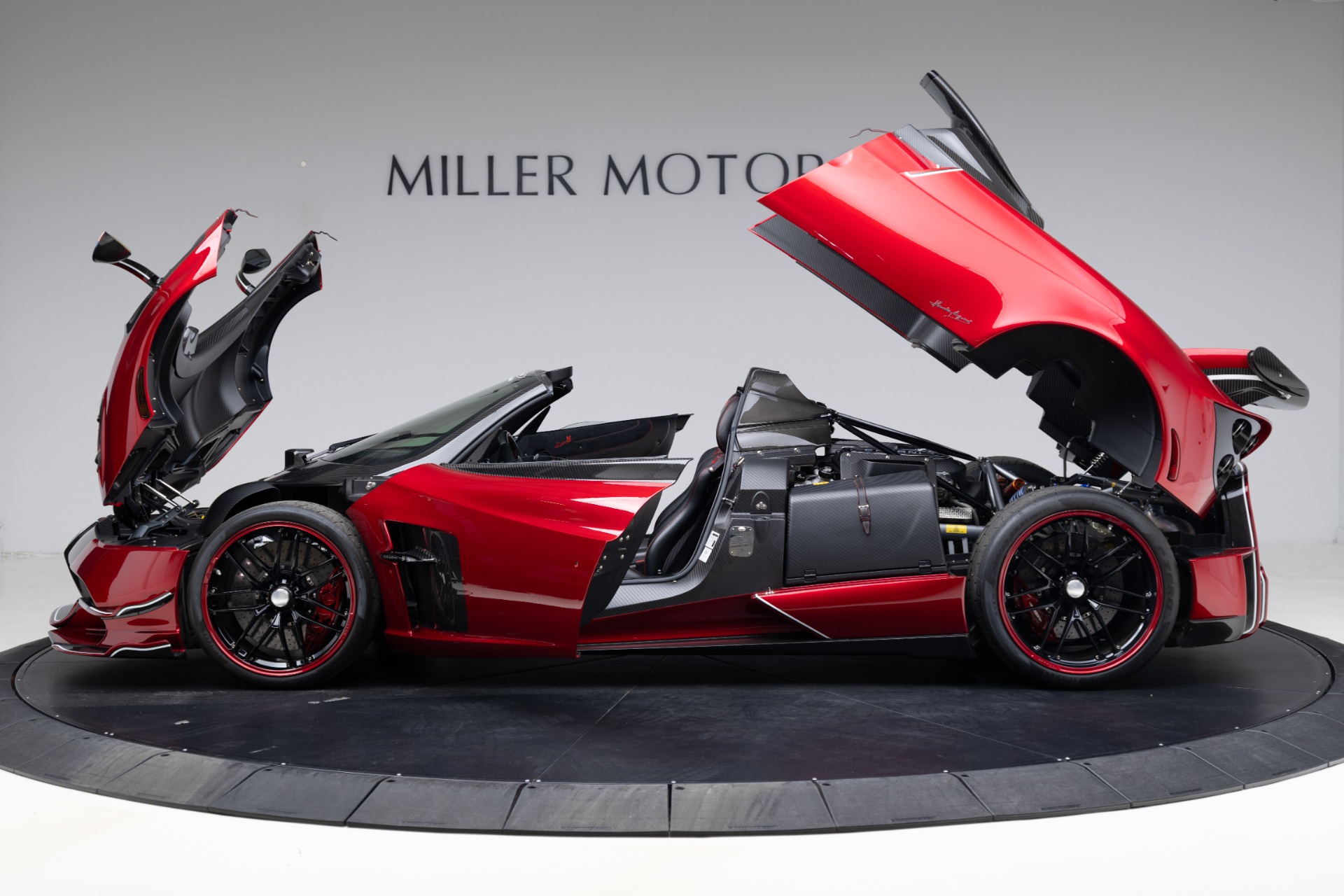 Used-2020-Pagani-Huayra-Roadster-BC
