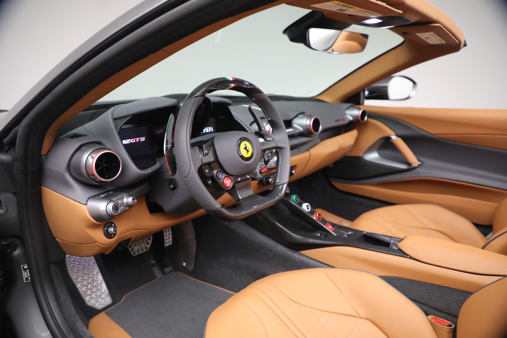 Used-2023-Ferrari-812-GTS