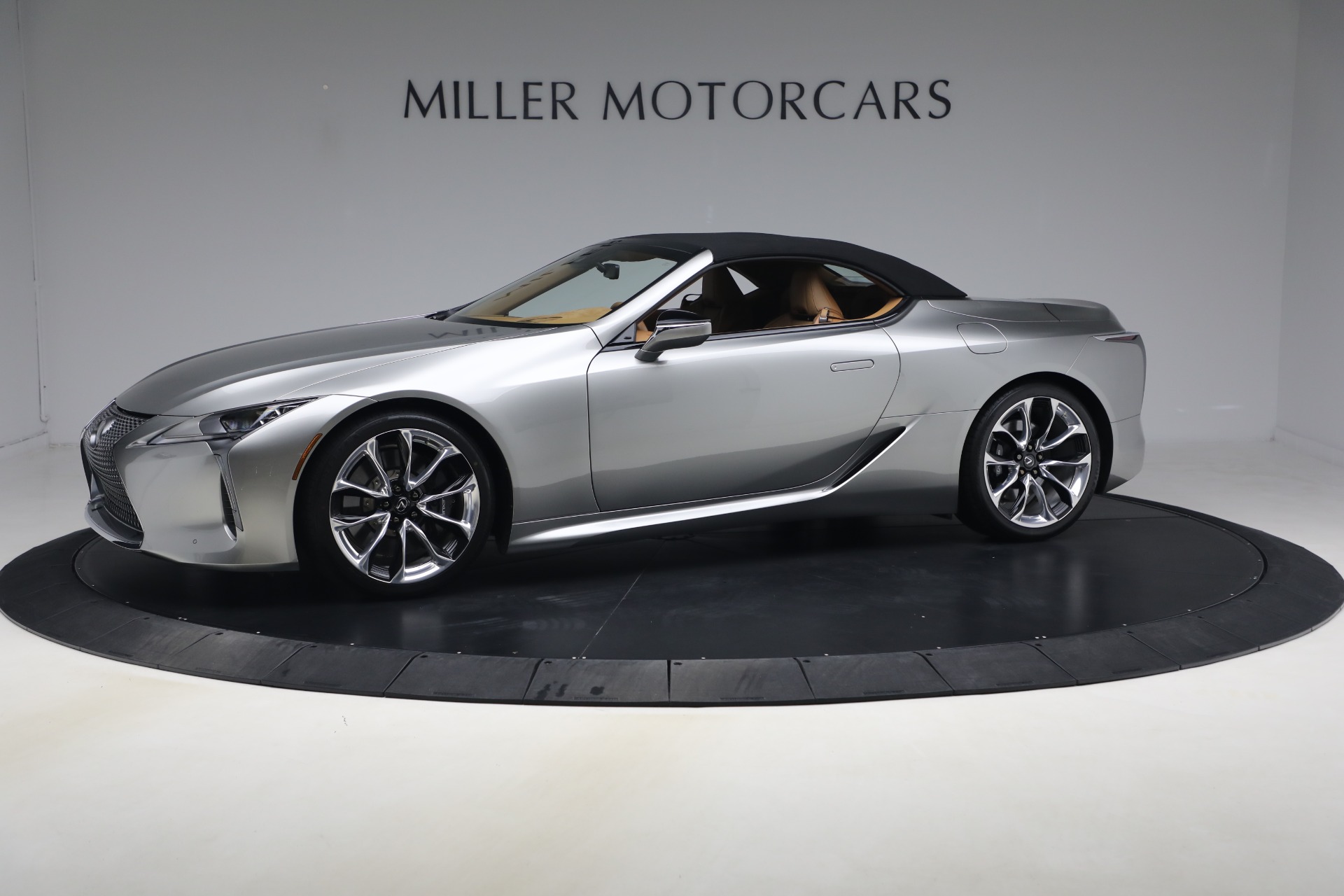 Used-2021-Lexus-LC-500-Convertible