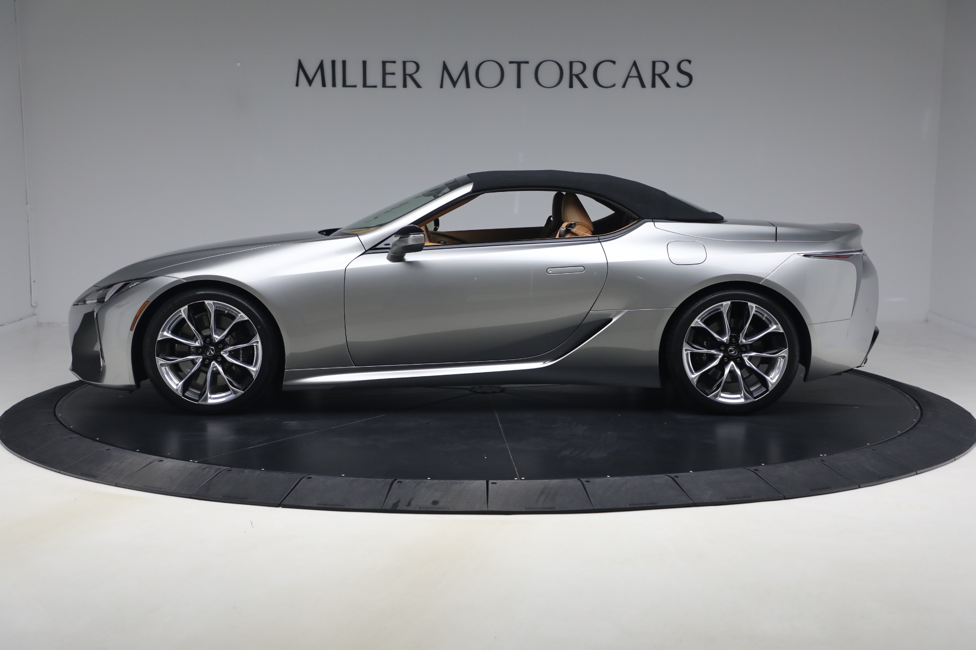 Used-2021-Lexus-LC-500-Convertible