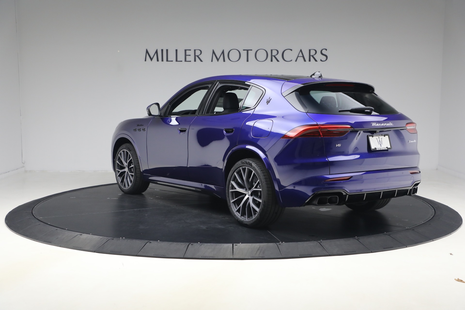 New-2026-Maserati-Grecale-Modena-V6