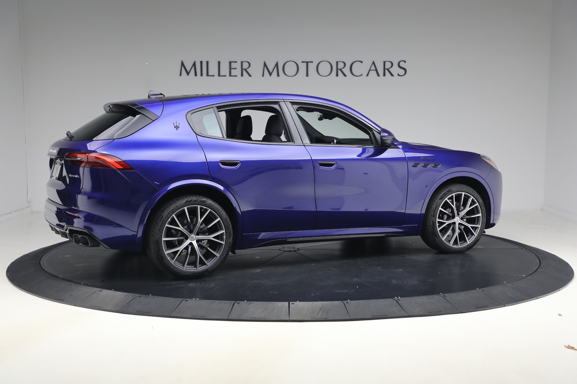 New-2026-Maserati-Grecale-Modena-V6