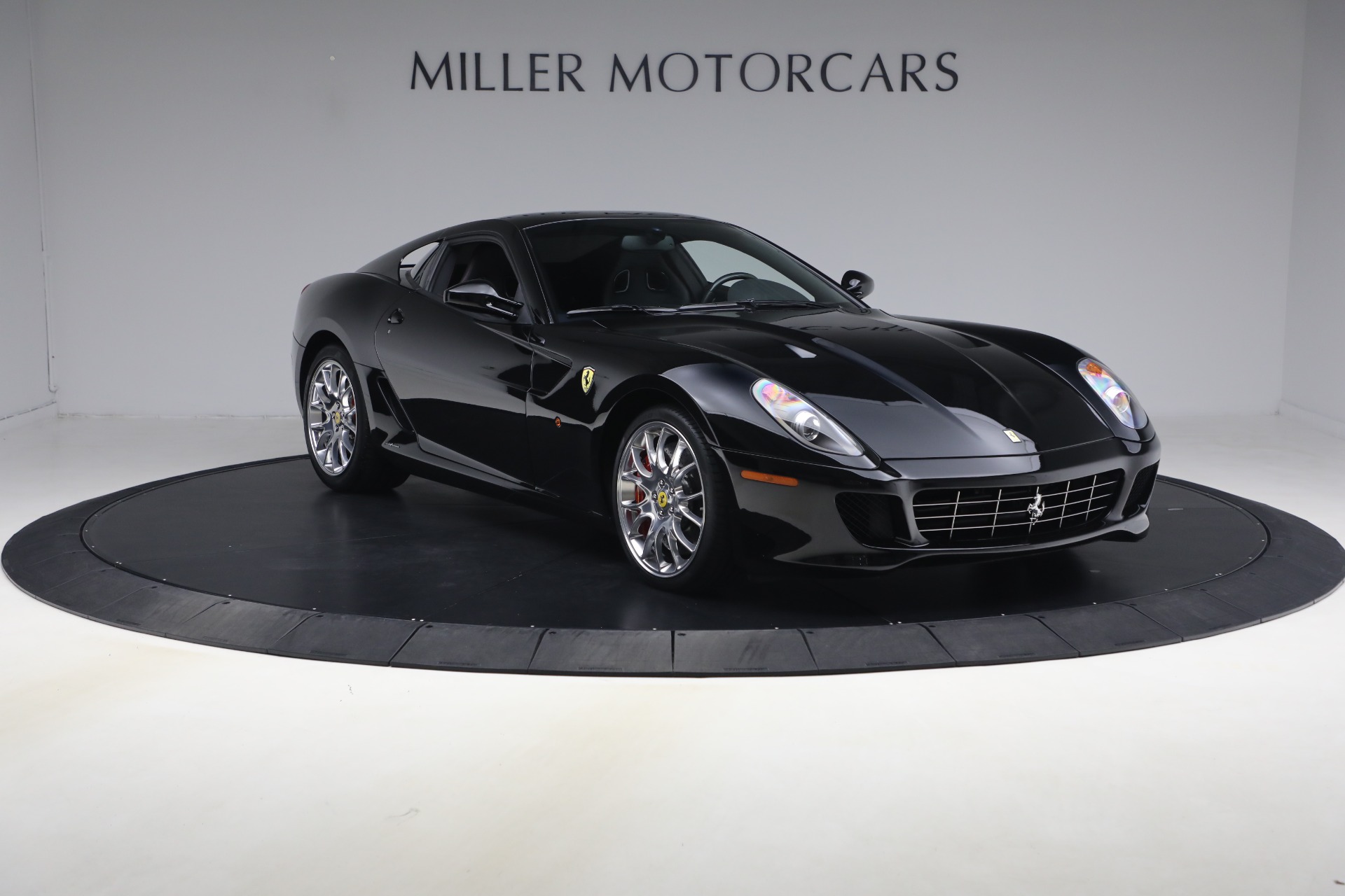 Used-2009-Ferrari-599-GTB-Fiorano
