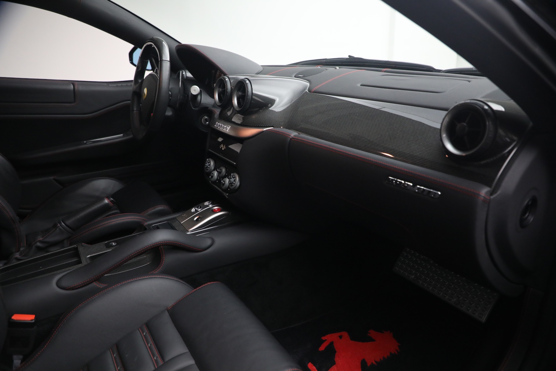 Used-2009-Ferrari-599-GTB-Fiorano