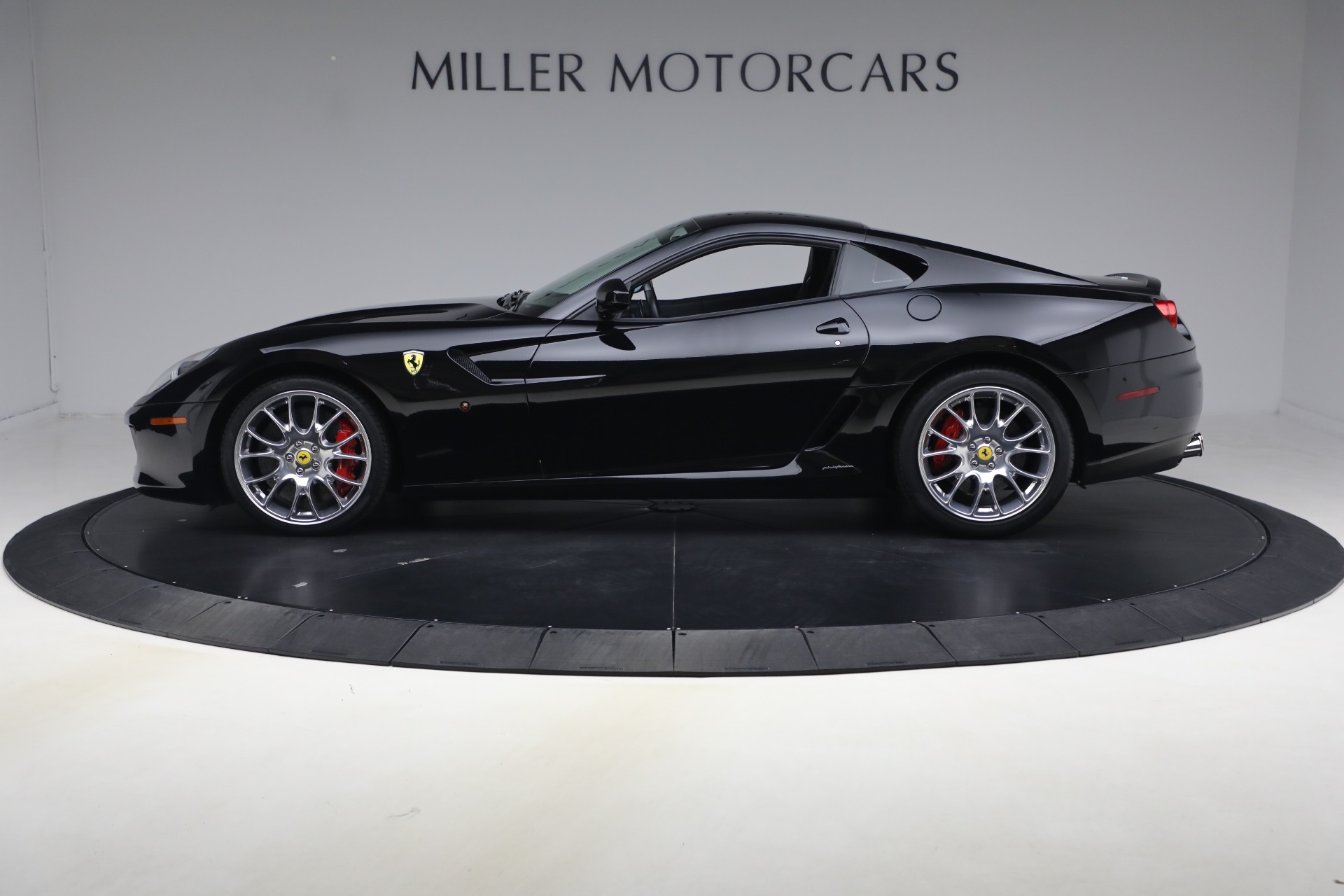 Used-2009-Ferrari-599-GTB-Fiorano