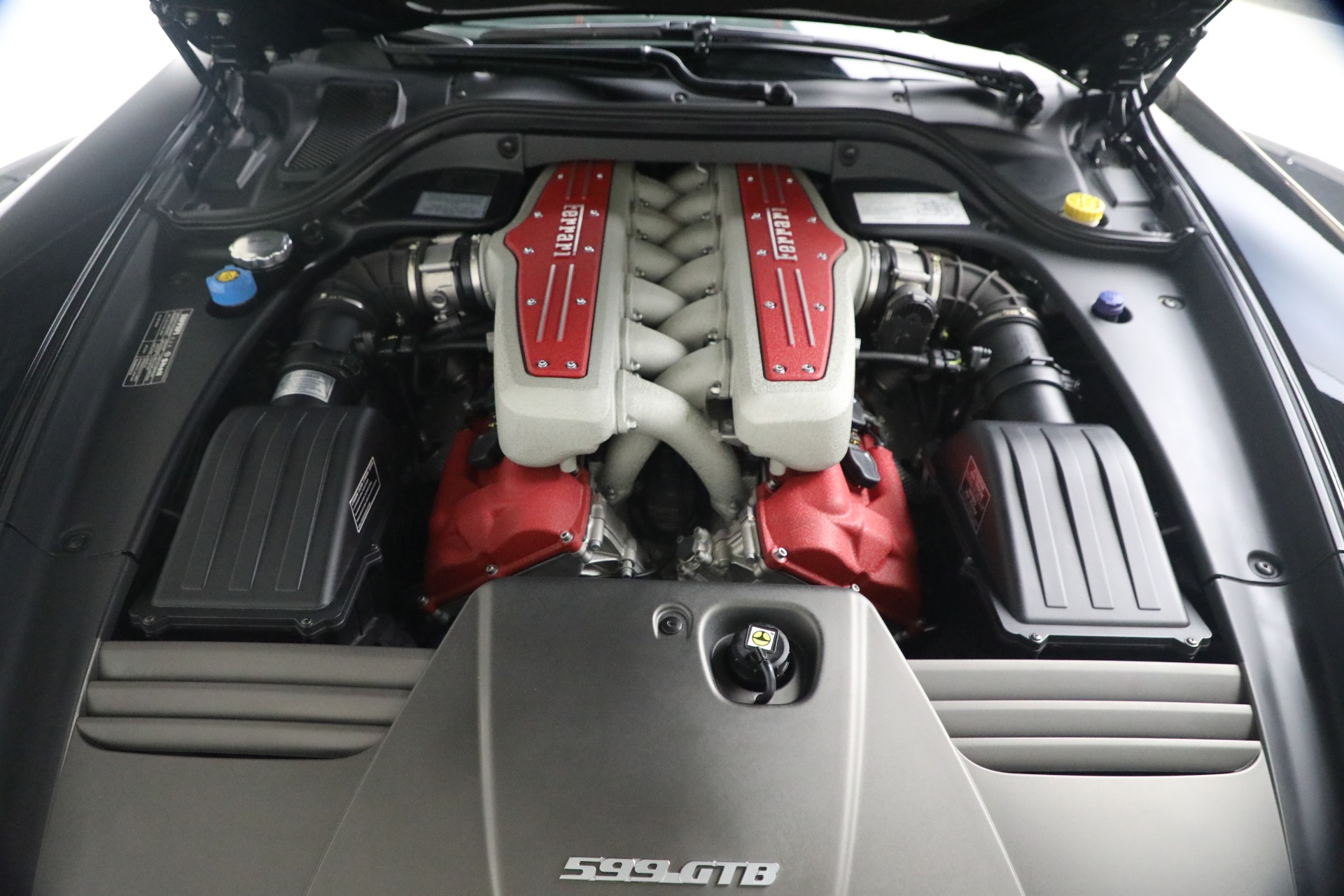 Used-2009-Ferrari-599-GTB-Fiorano