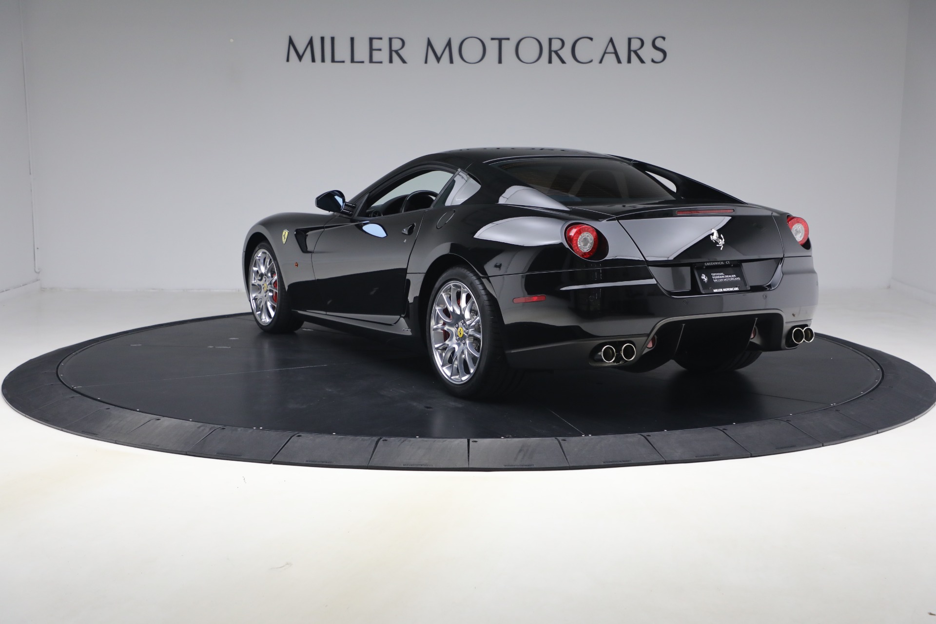 Used-2009-Ferrari-599-GTB-Fiorano