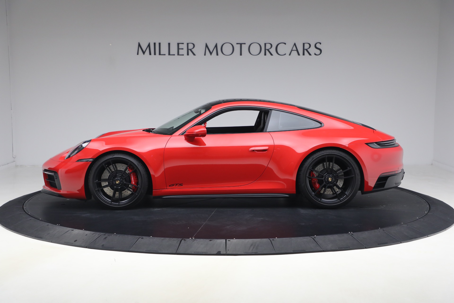 Used-2022-Porsche-911-Carrera-4-GTS