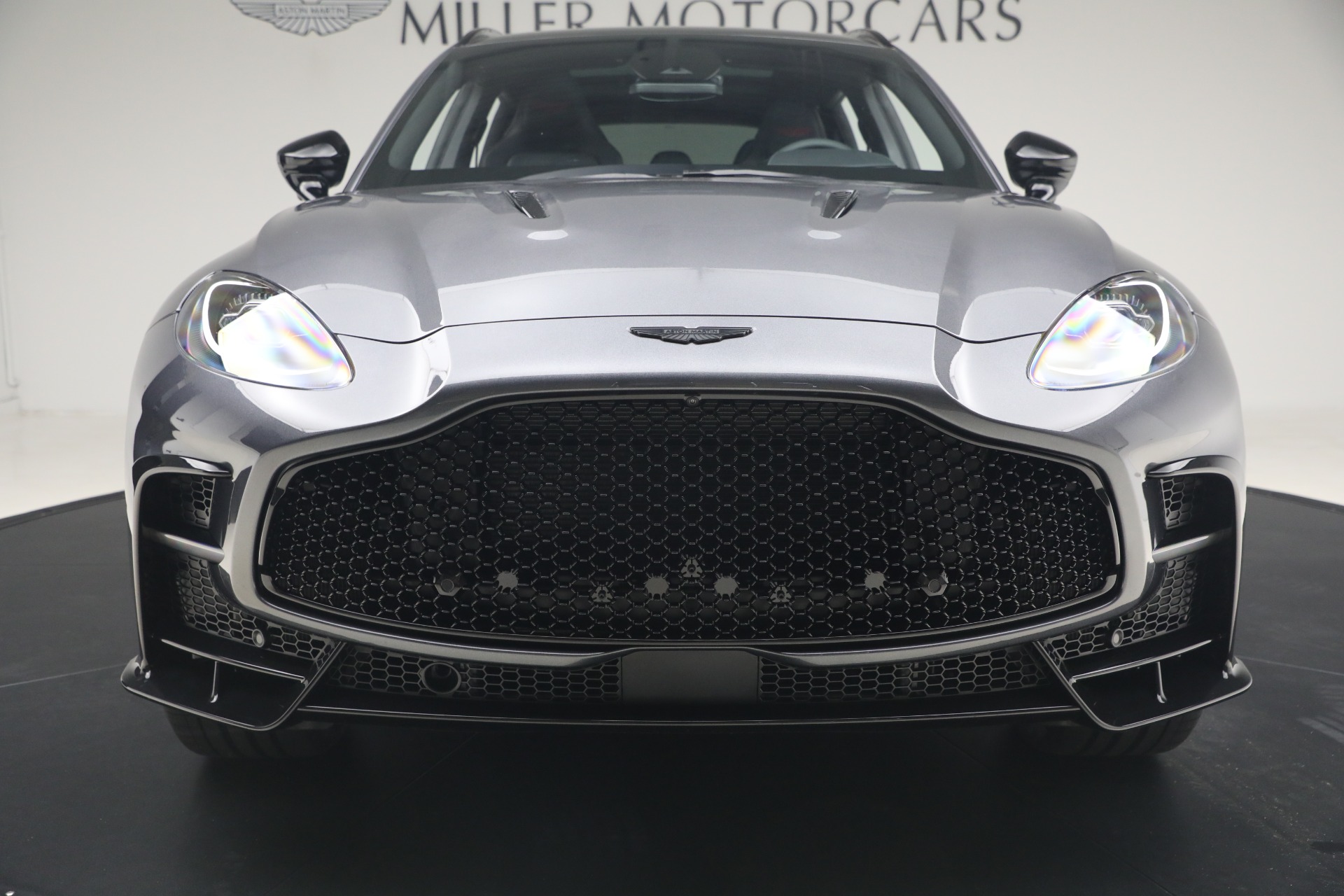 New-2026-Aston-Martin-DBX-S