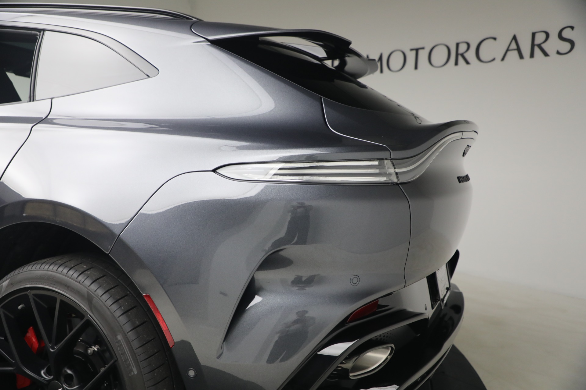 New-2026-Aston-Martin-DBX-S