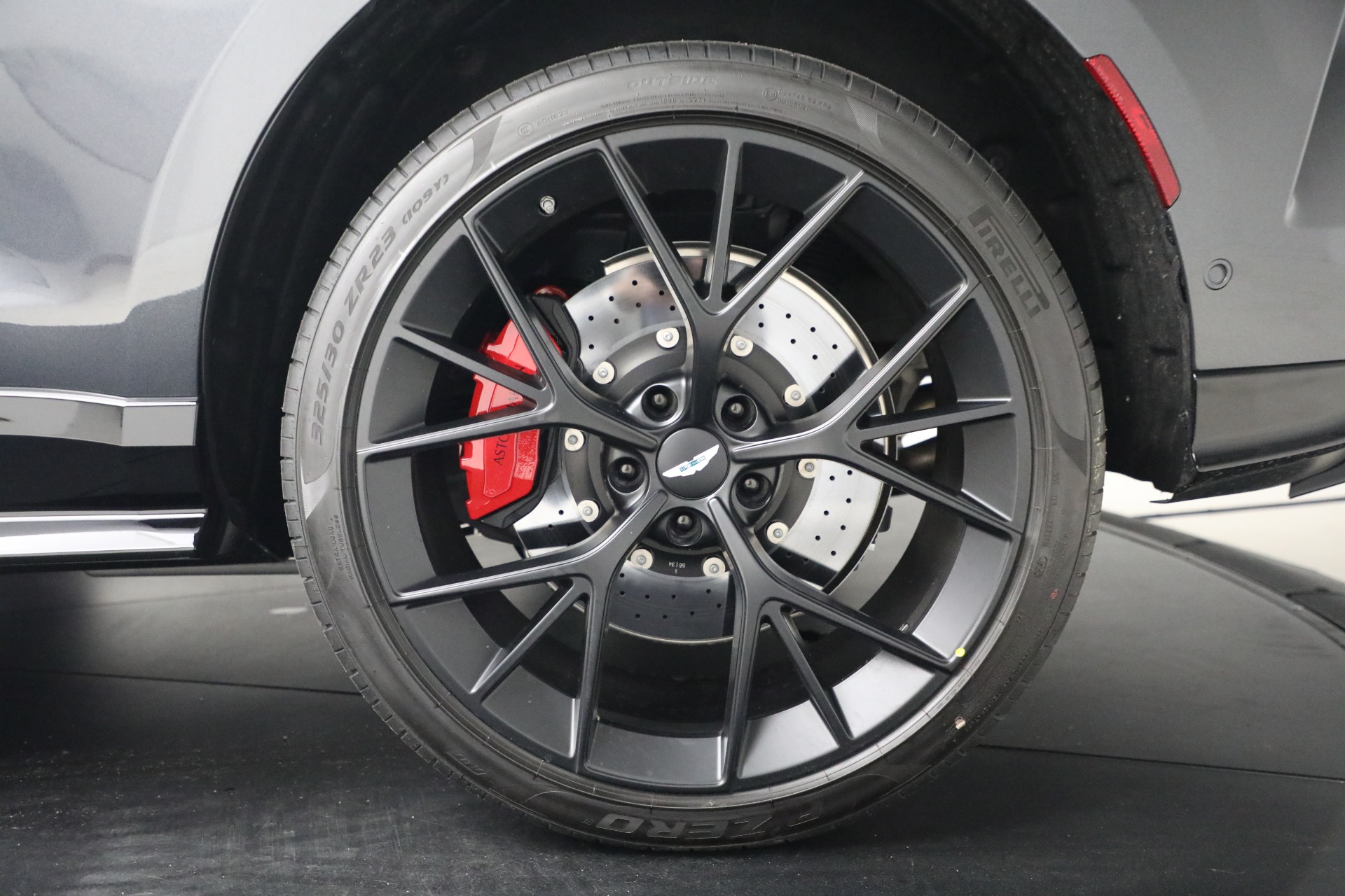 New-2026-Aston-Martin-DBX-S