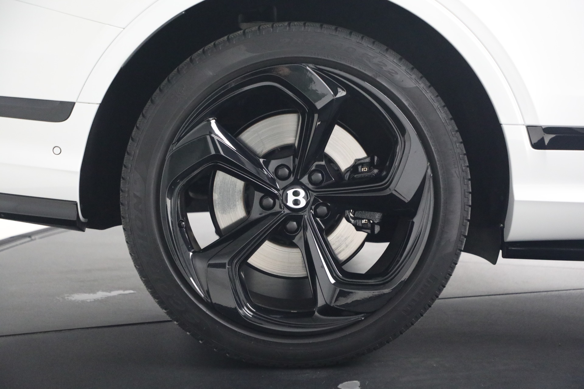 Used-2023-Bentley-Bentayga-S-V8