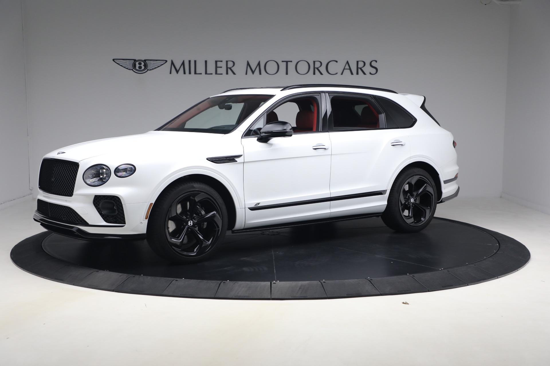 Used-2023-Bentley-Bentayga-S-V8