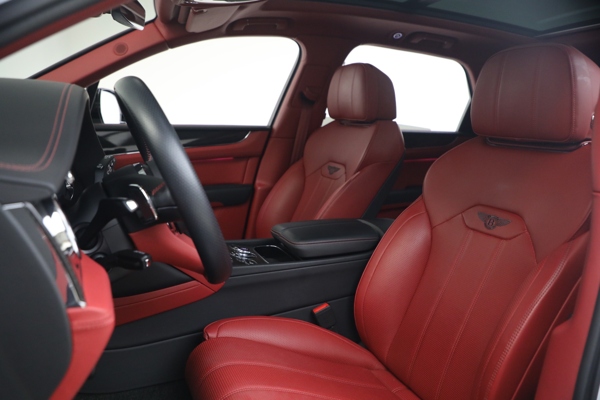 Used-2023-Bentley-Bentayga-S-V8