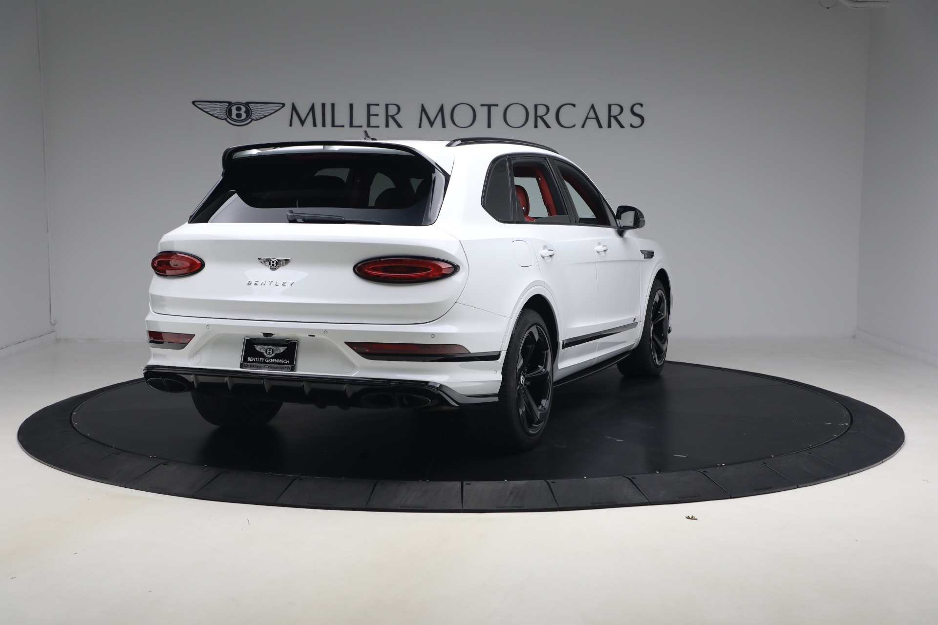 Used-2023-Bentley-Bentayga-S-V8