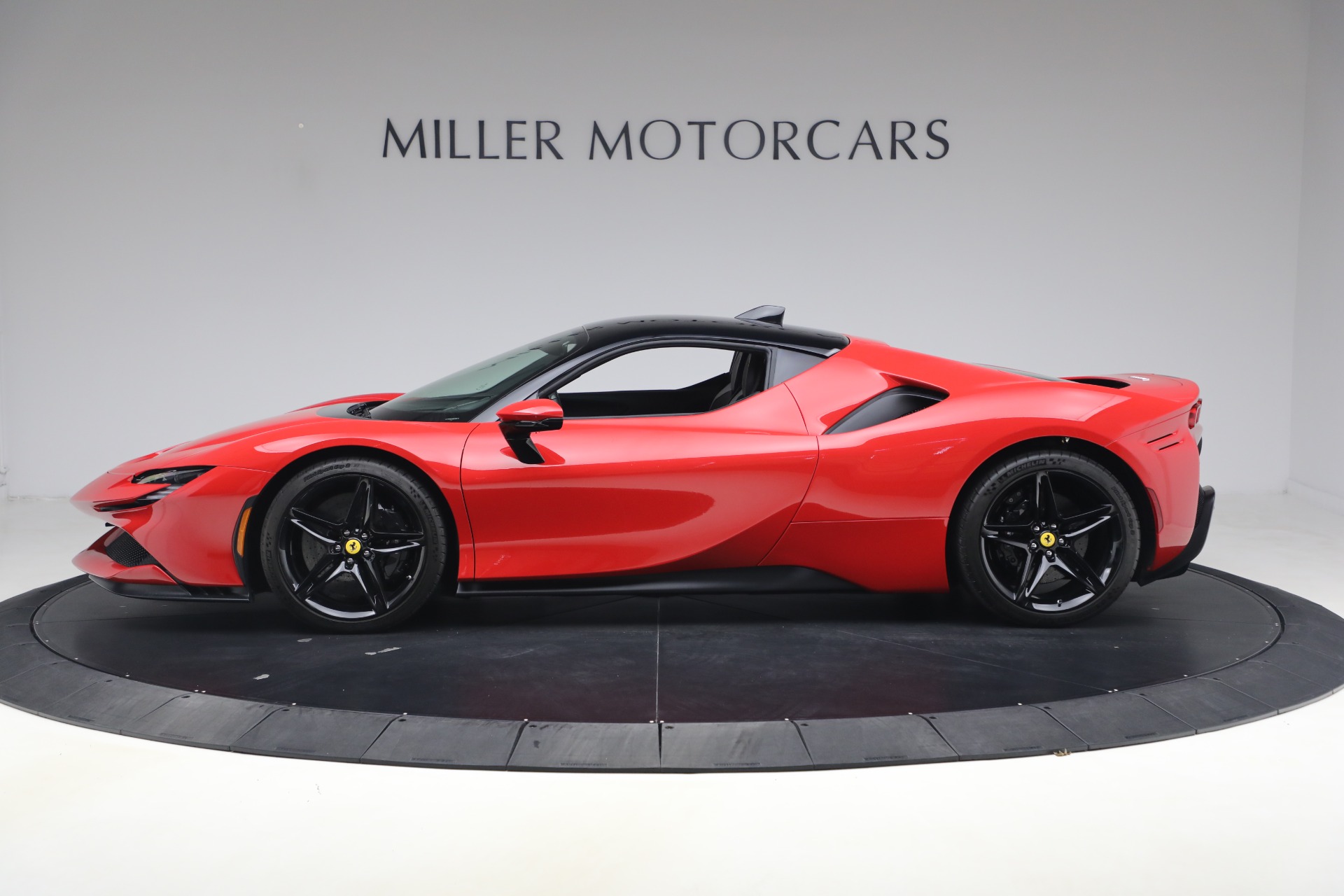 Used-2022-Ferrari-SF90-Stradale