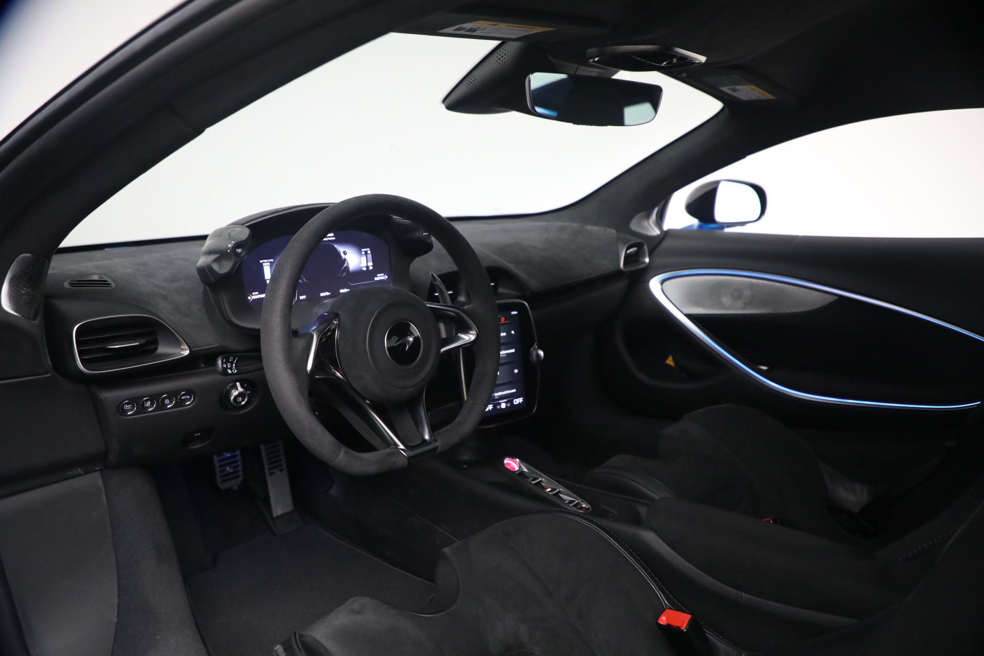 Used-2024-McLaren-Artura-Performance