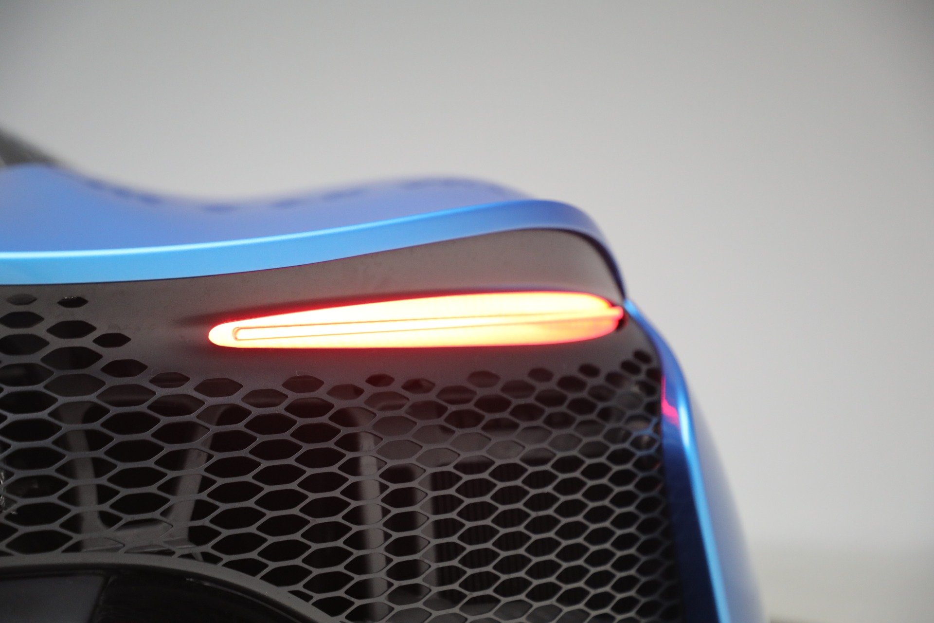 Used-2024-McLaren-Artura-Performance