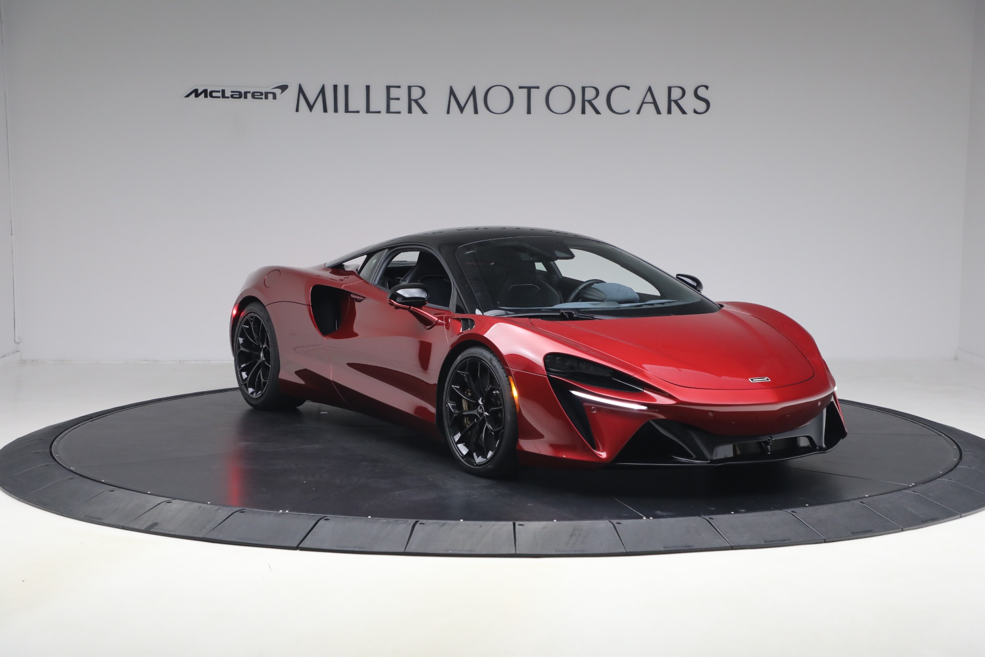 Used-2023-McLaren-Artura-Performance