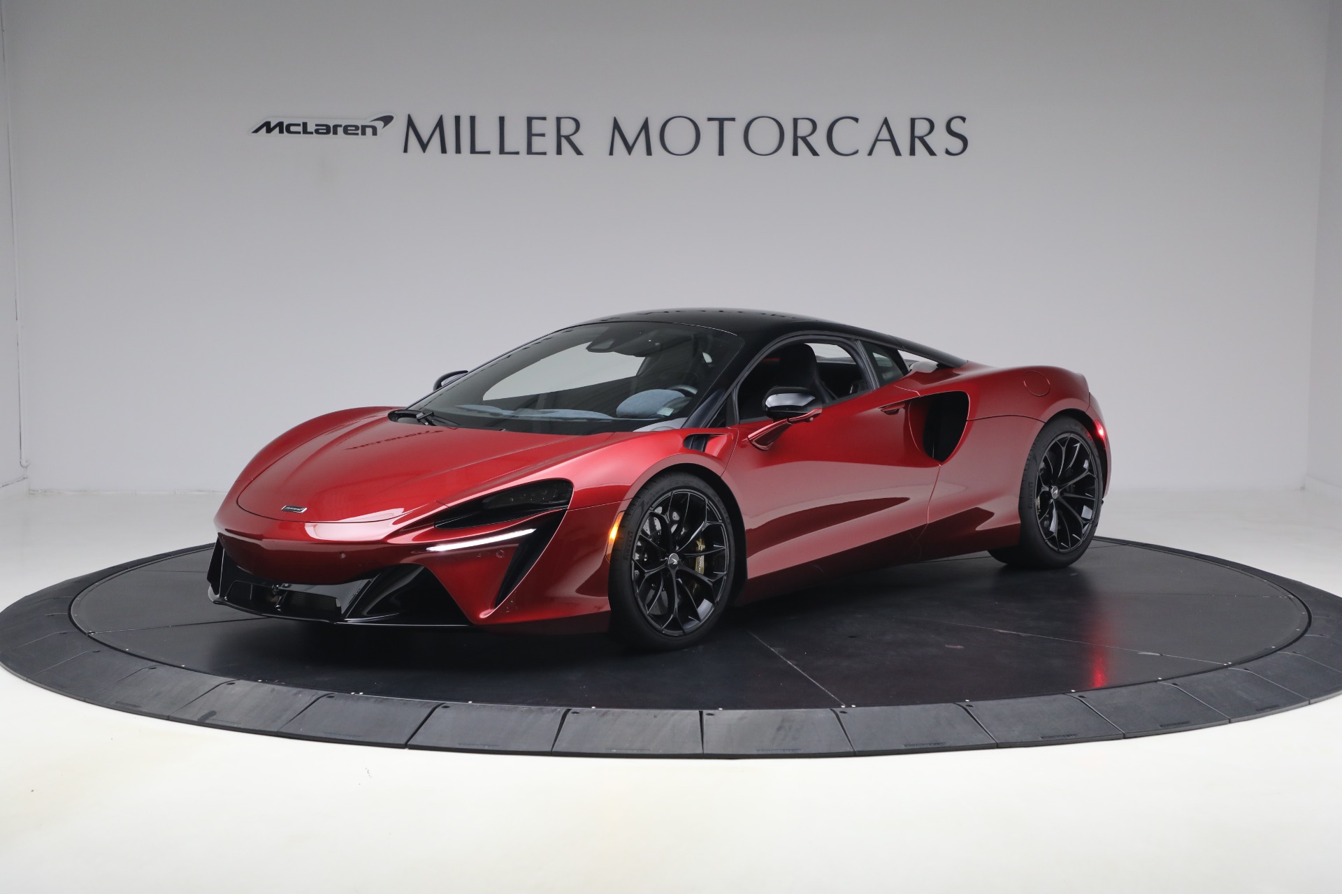 Used-2023-McLaren-Artura-Performance
