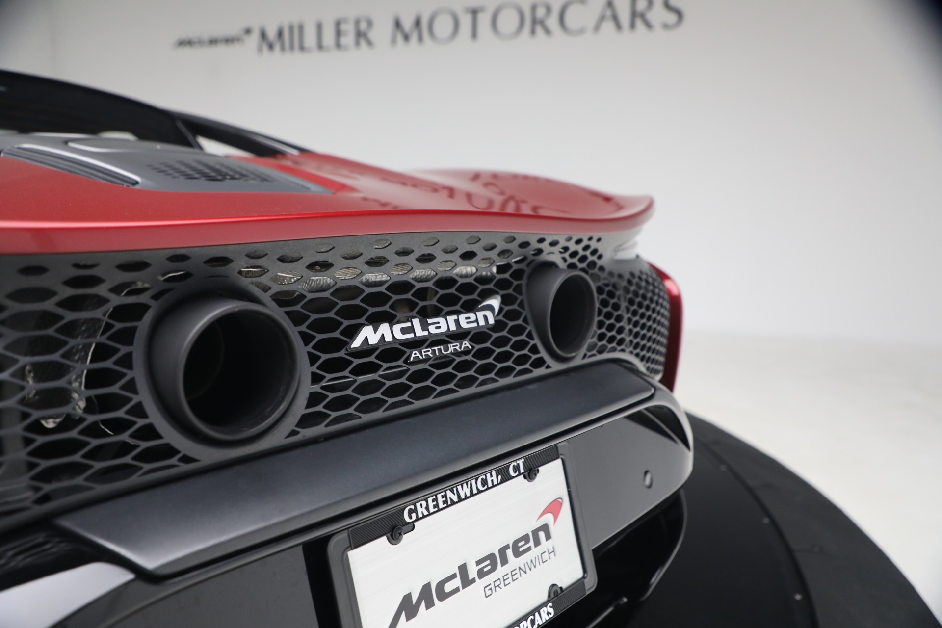 Used-2023-McLaren-Artura-Performance