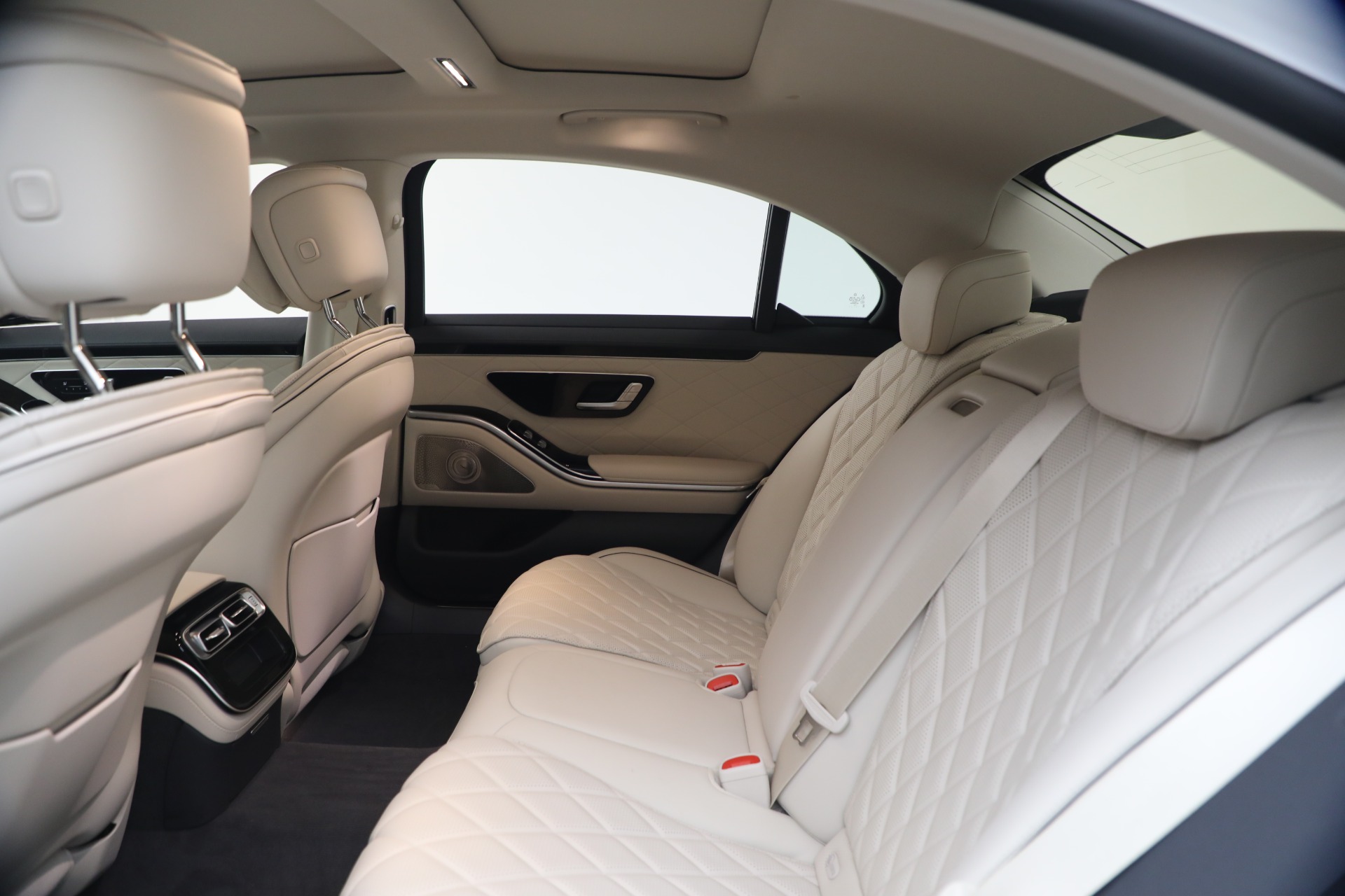 Used-2026-Mercedes-Benz-S-Class-S-580-4MATIC