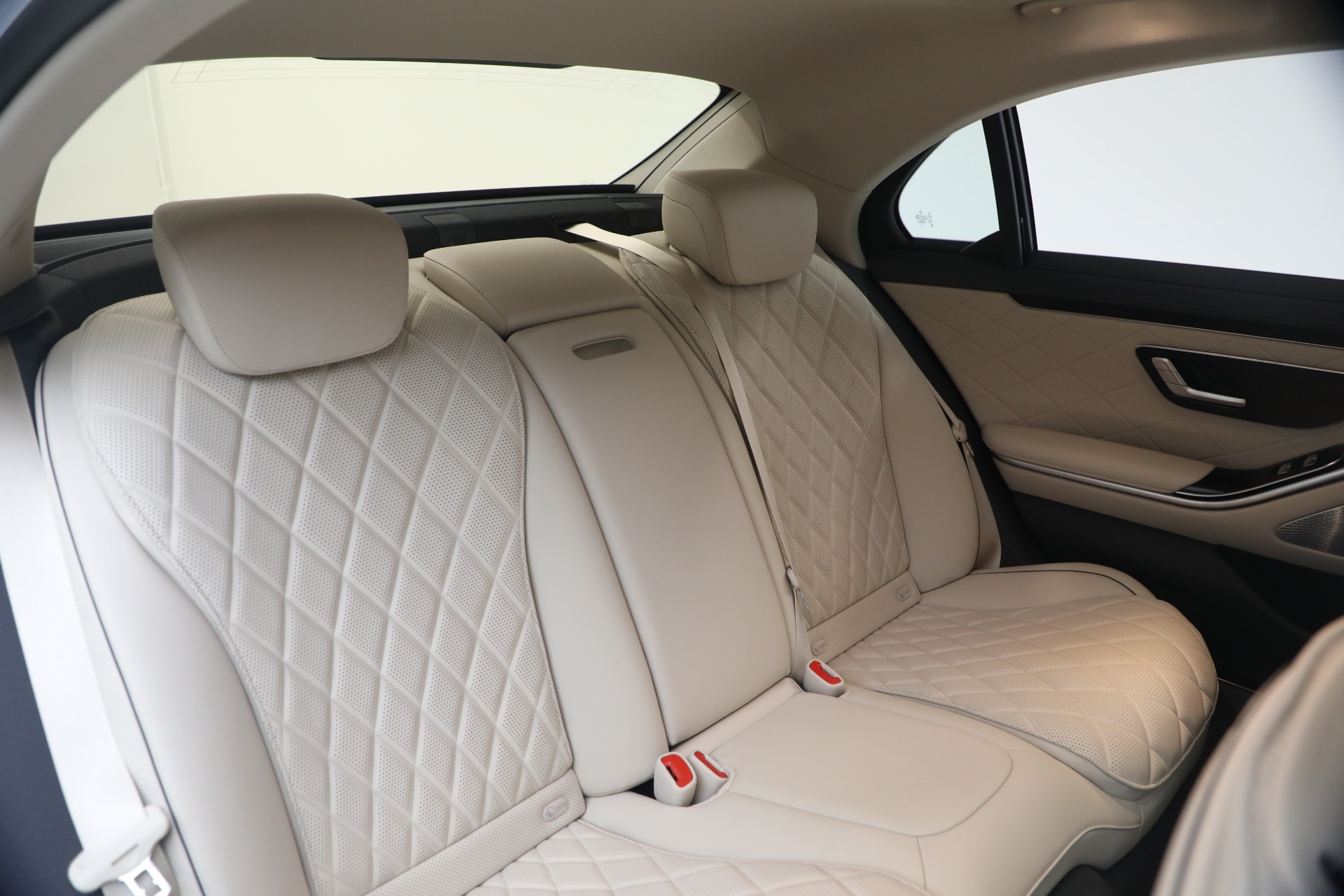 Used-2026-Mercedes-Benz-S-Class-S-580-4MATIC