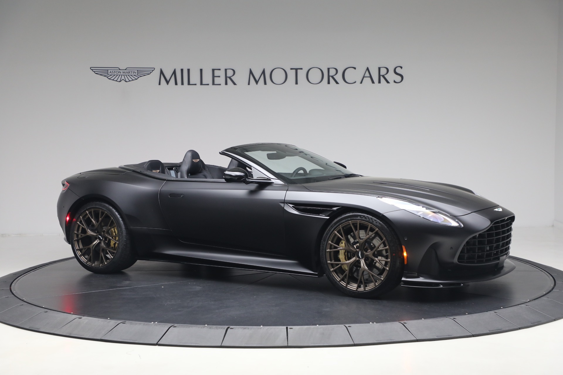 Used-2024-Aston-Martin-DB12-Volante