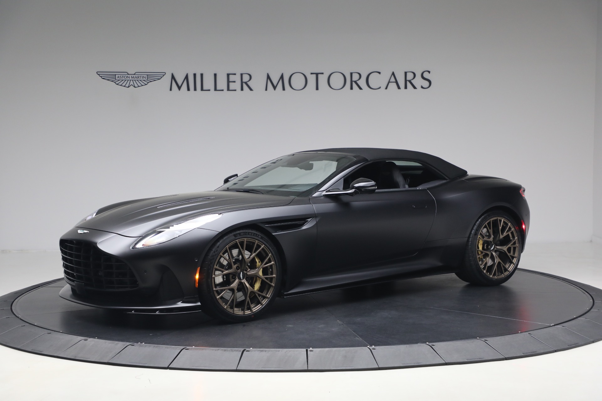 Used-2024-Aston-Martin-DB12-Volante