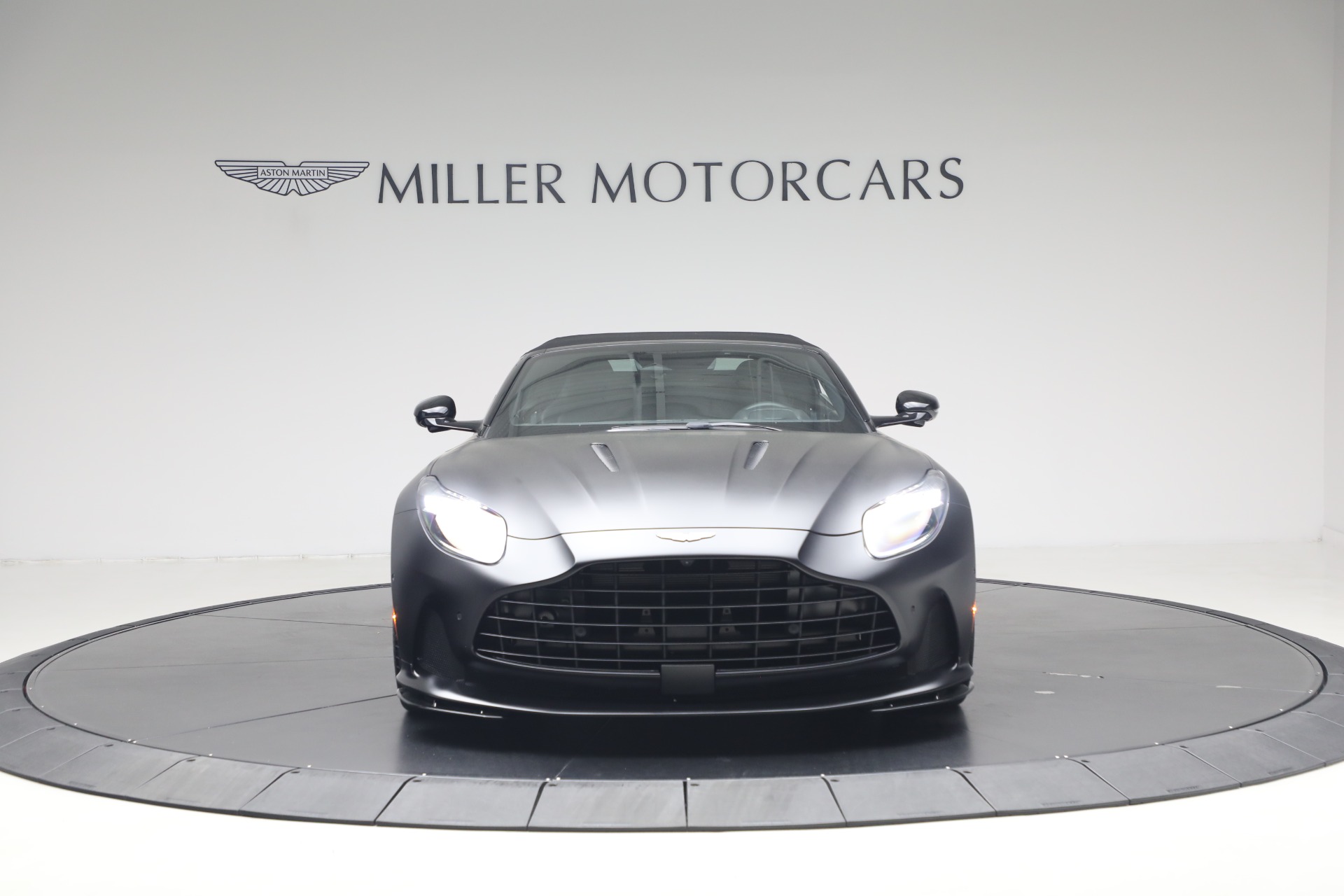 Used-2024-Aston-Martin-DB12-Volante