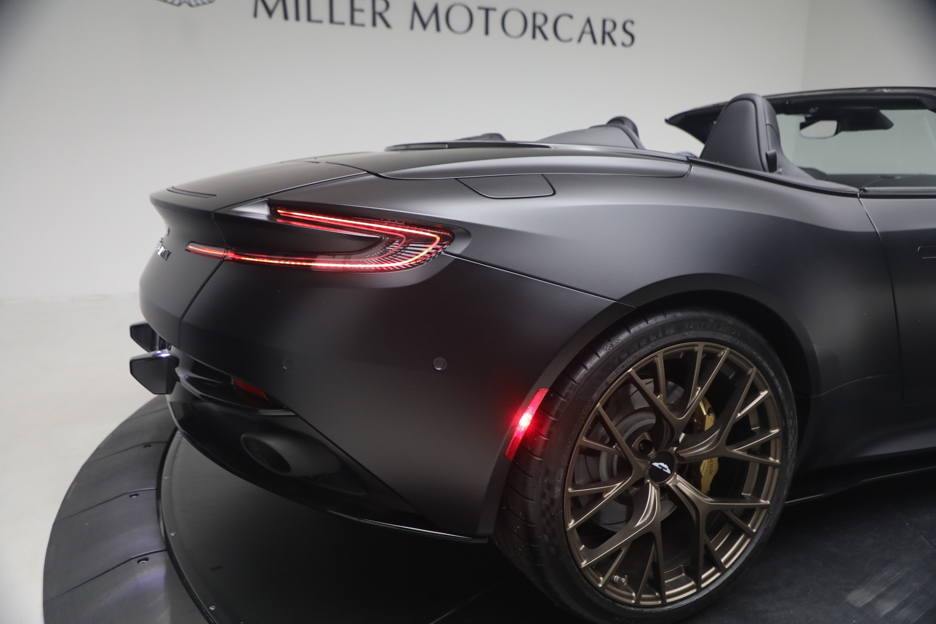 Used-2024-Aston-Martin-DB12-Volante