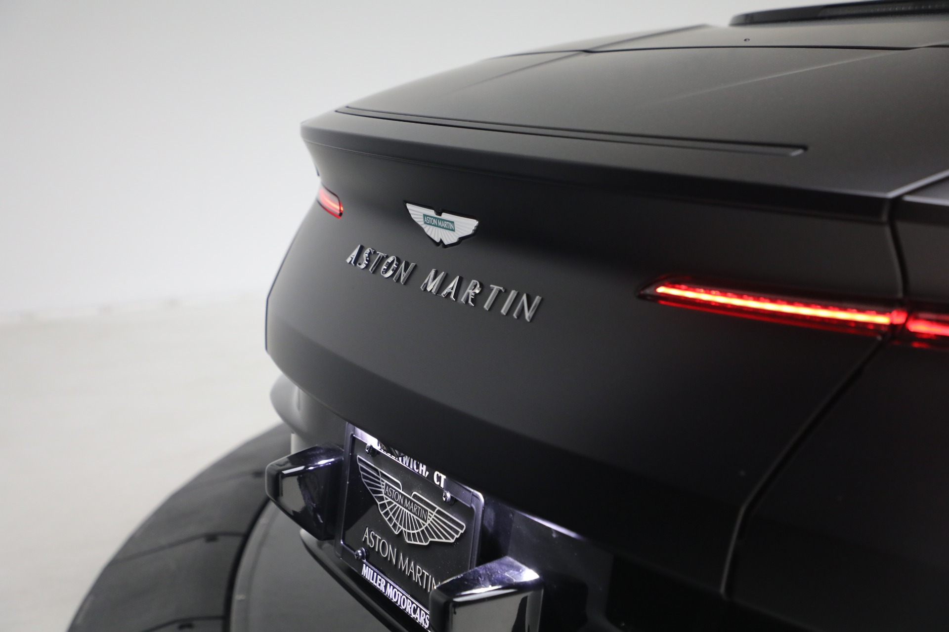 Used-2024-Aston-Martin-DB12-Volante