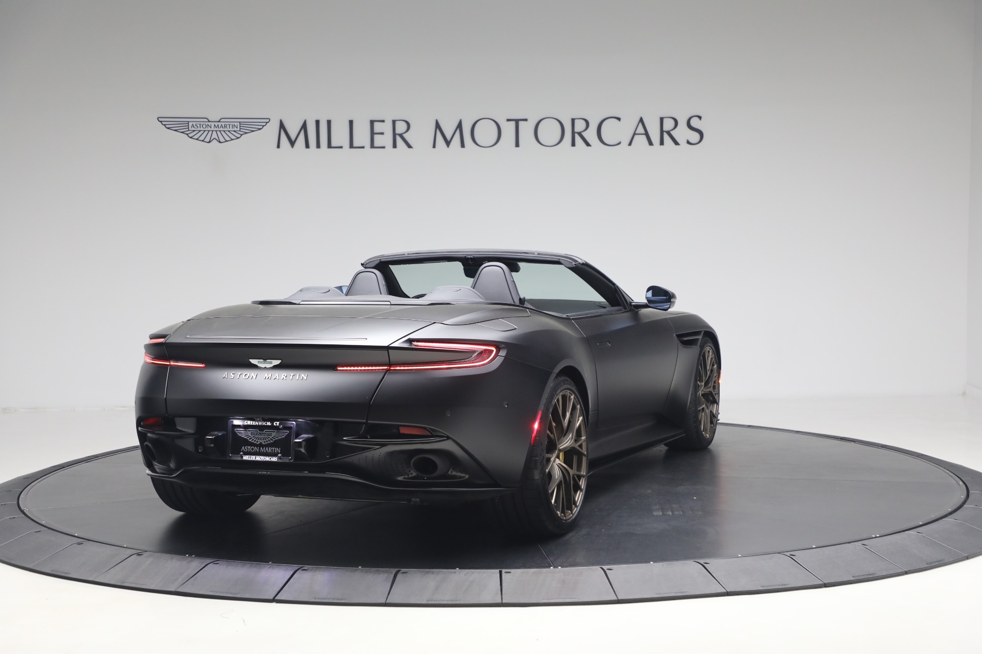 Used-2024-Aston-Martin-DB12-Volante