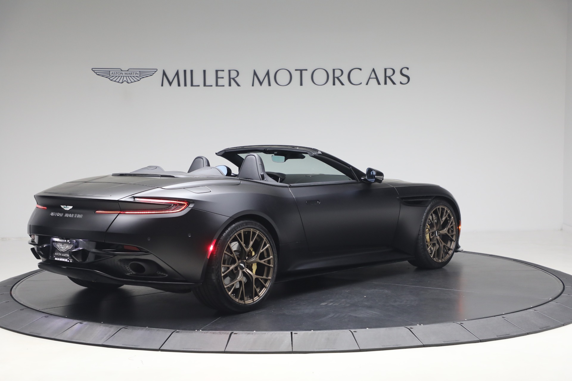 Used-2024-Aston-Martin-DB12-Volante