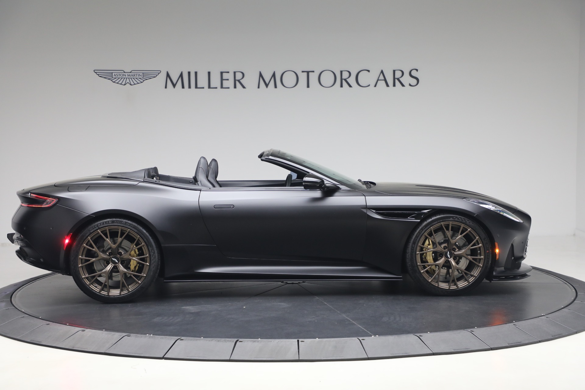 Used-2024-Aston-Martin-DB12-Volante