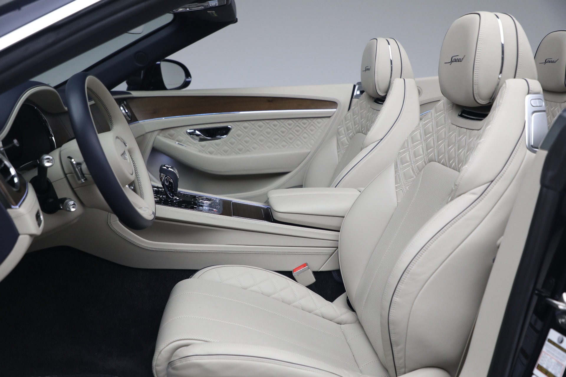 Used-2023-Bentley-Continental-GTC-Speed